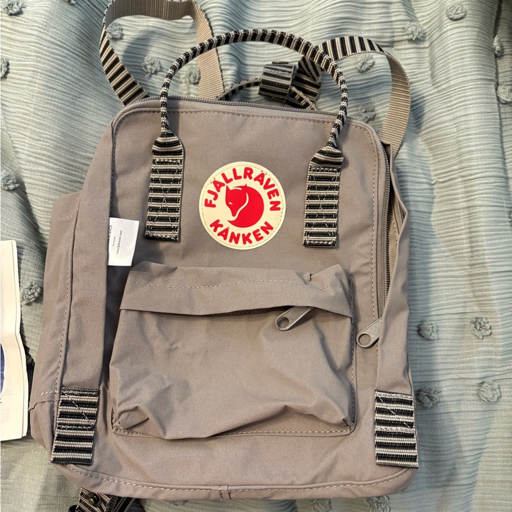 Kånken Mini Gray Backpack NWOT